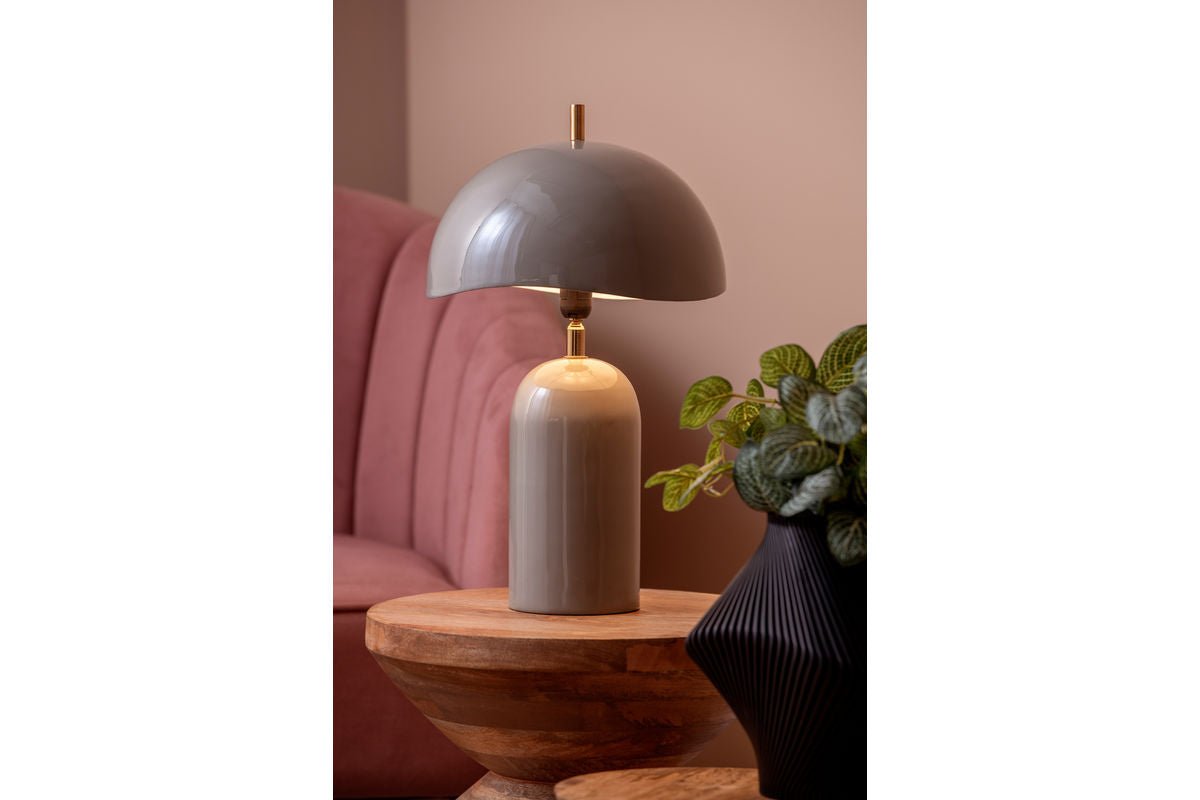 Tischlampe Madeira - Designleuchte aus Eisen mit Wellenschirm
