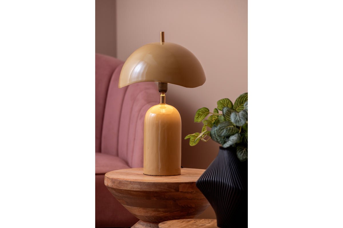 Tischlampe Madeira - Designleuchte aus Eisen mit Wellenschirm