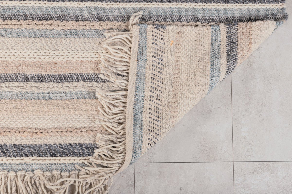 Teppich Mila – mit Fransen aus Wolle