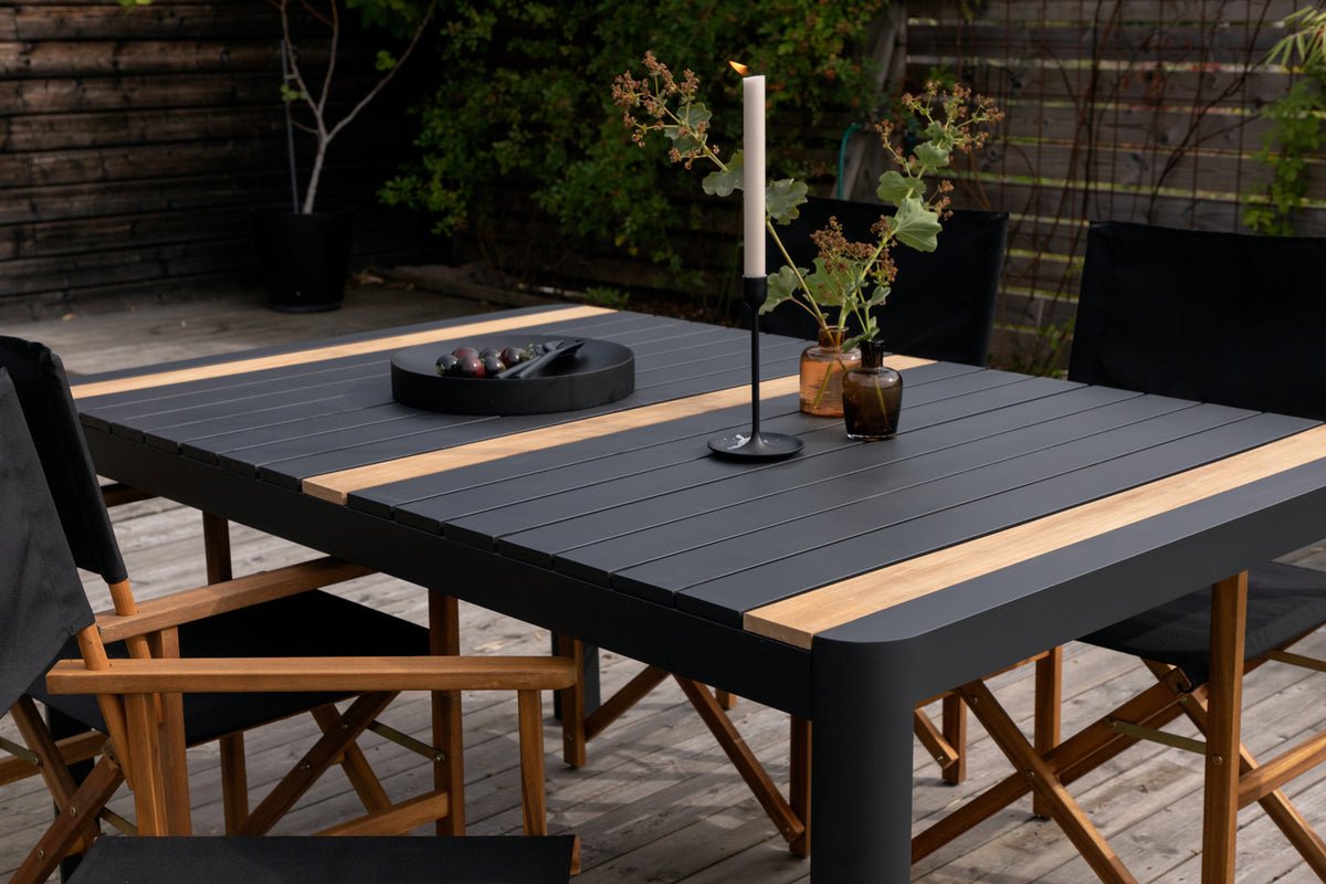 Gartentisch Nuru - Teakholz und Aluminium für Stabilität und Langlebigkeit