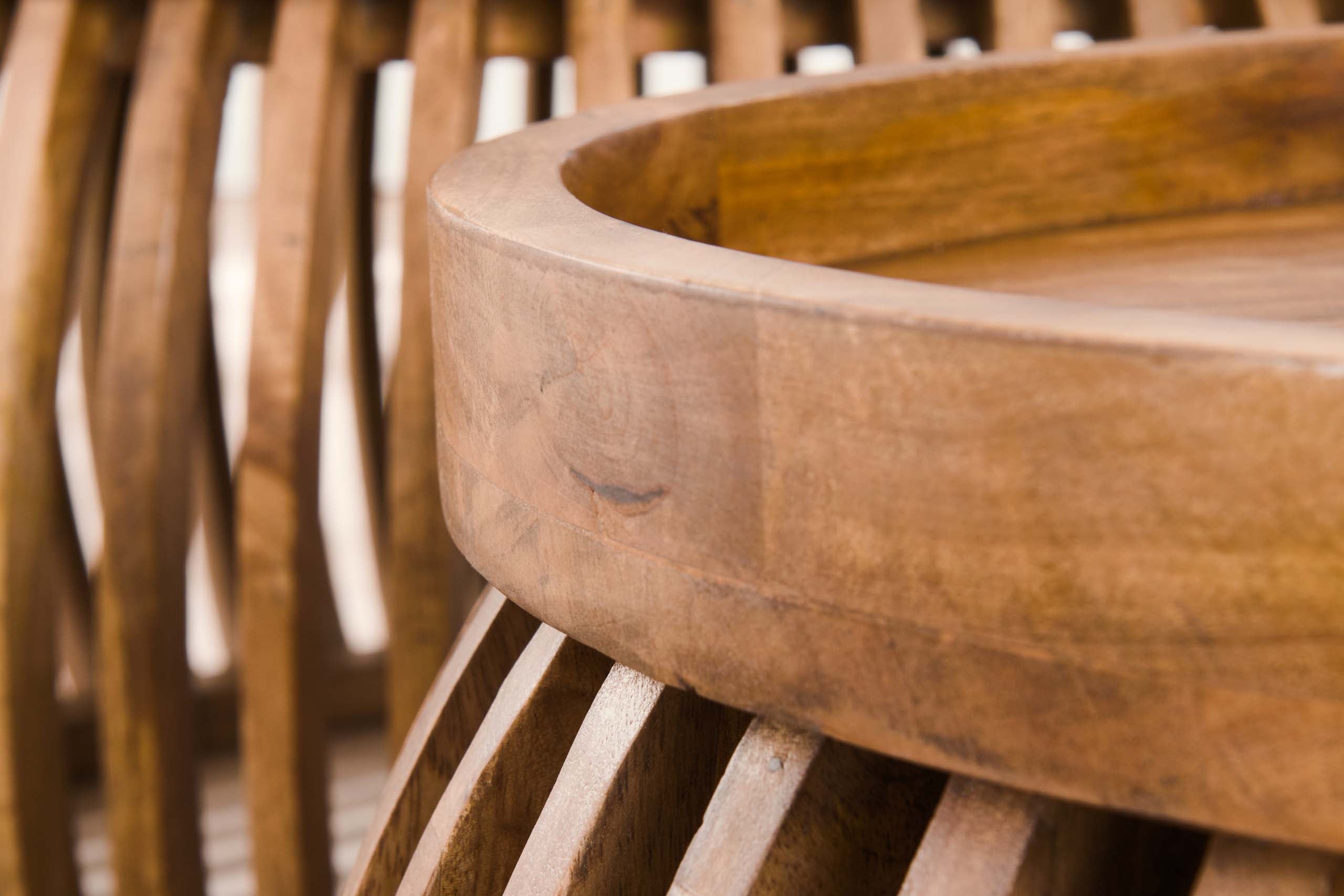 Couchtisch Khamar - 2er Set aus Mangoholz mit bauchigem Sockel