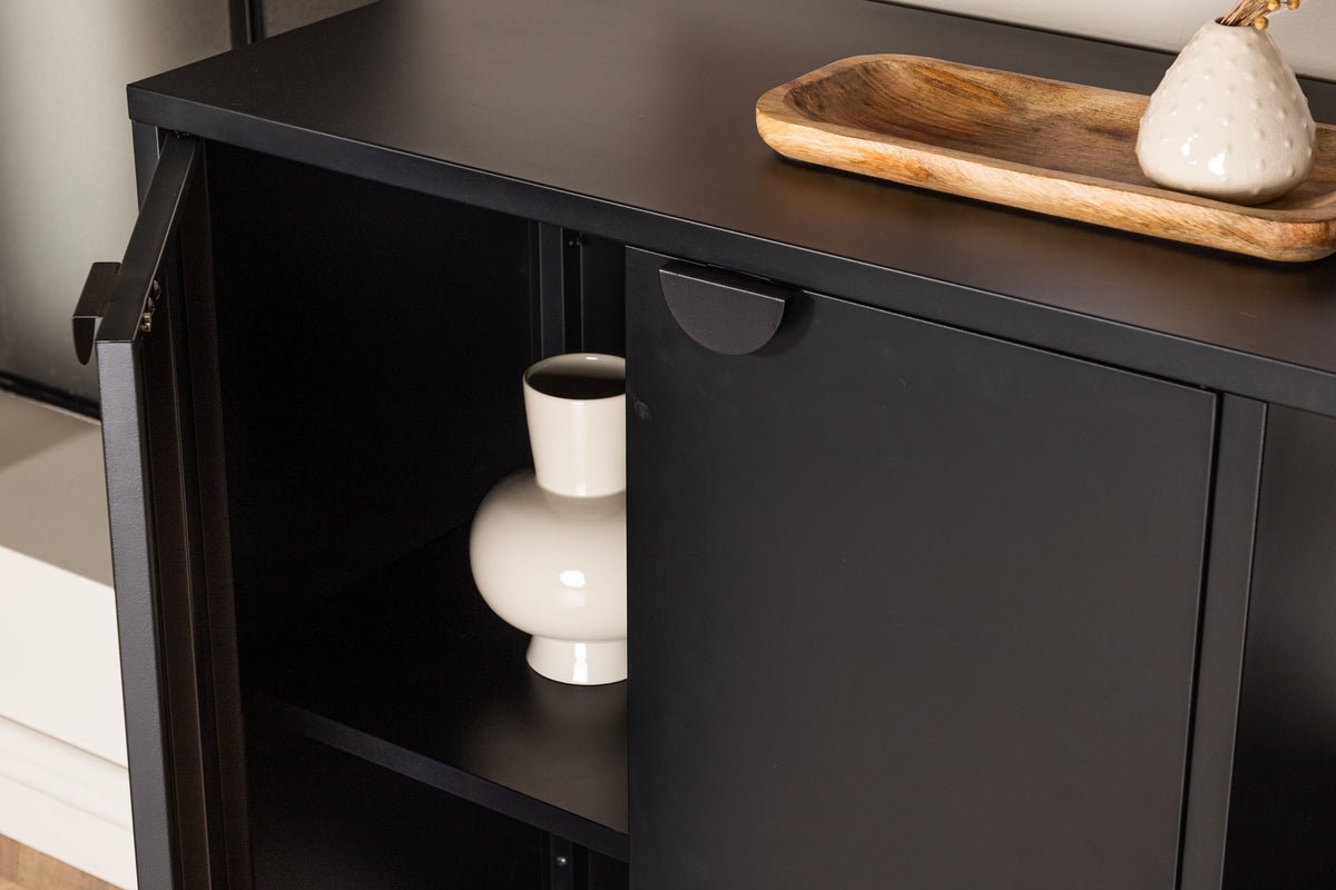 Kommode Nerano – Schwarz, Industrial mit modernem Loft-Charme