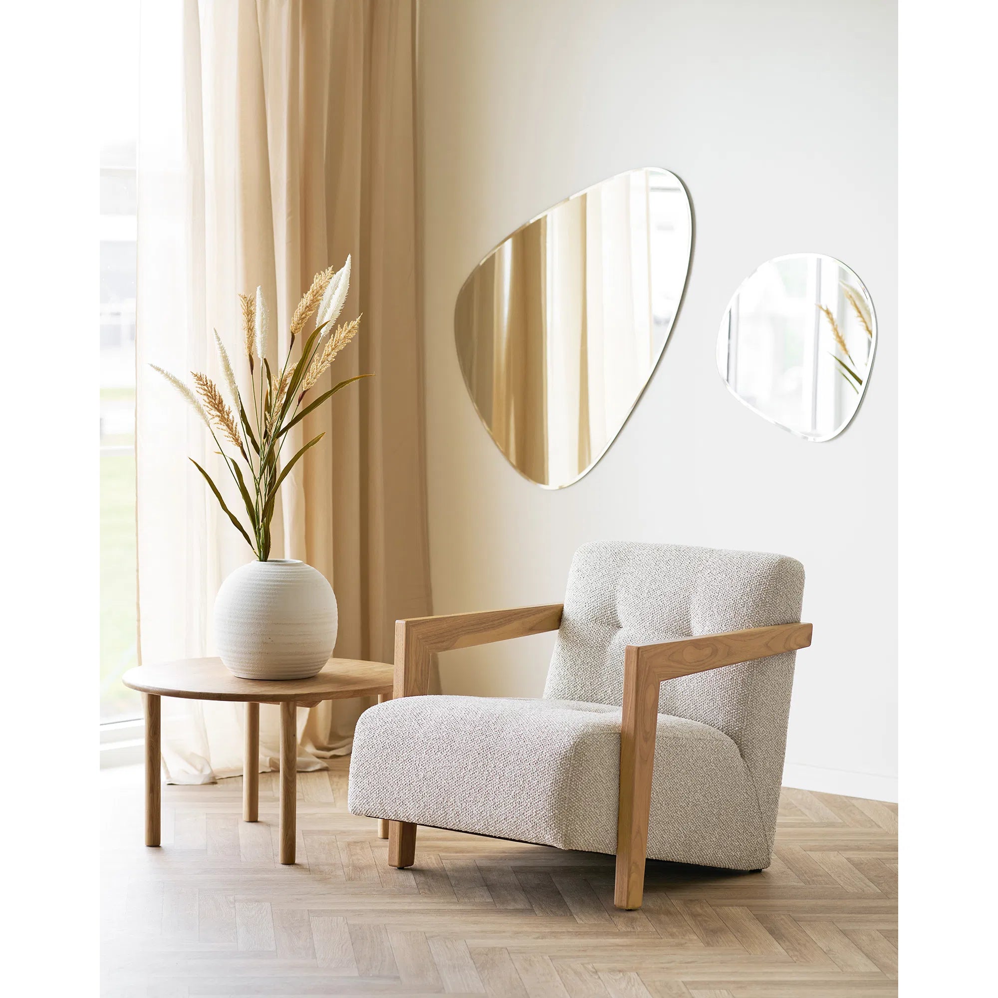 Spiegel Neravo – Organische Form mit Facettenschliff