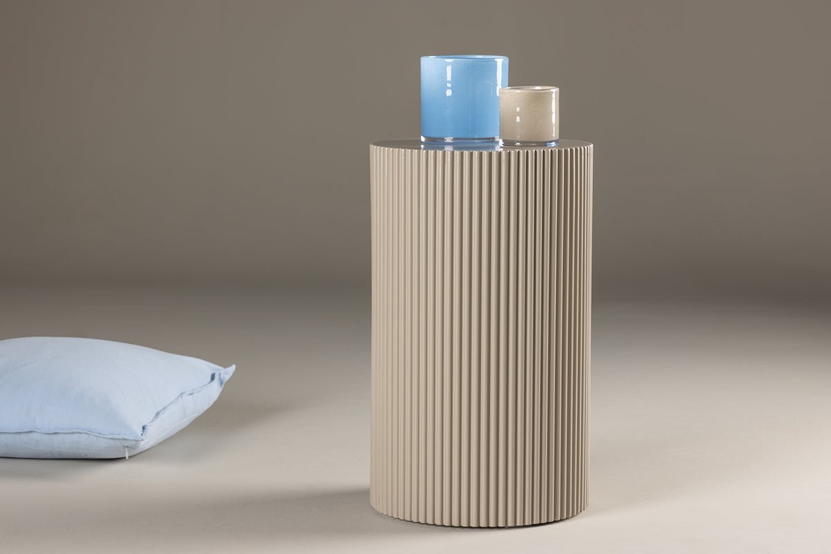 Beistelltisch Elvira – modernes Design in drei Farben