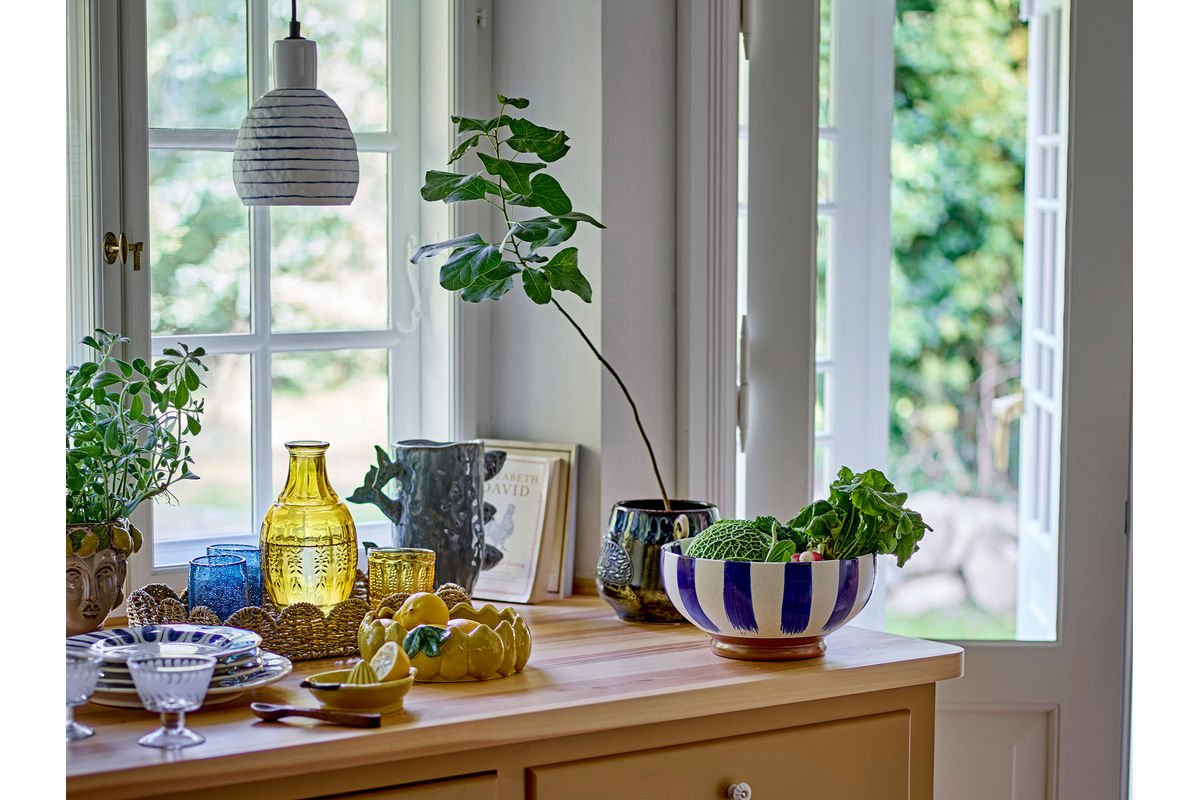 Schale Cala – handbemalte Steingutschale in Blau