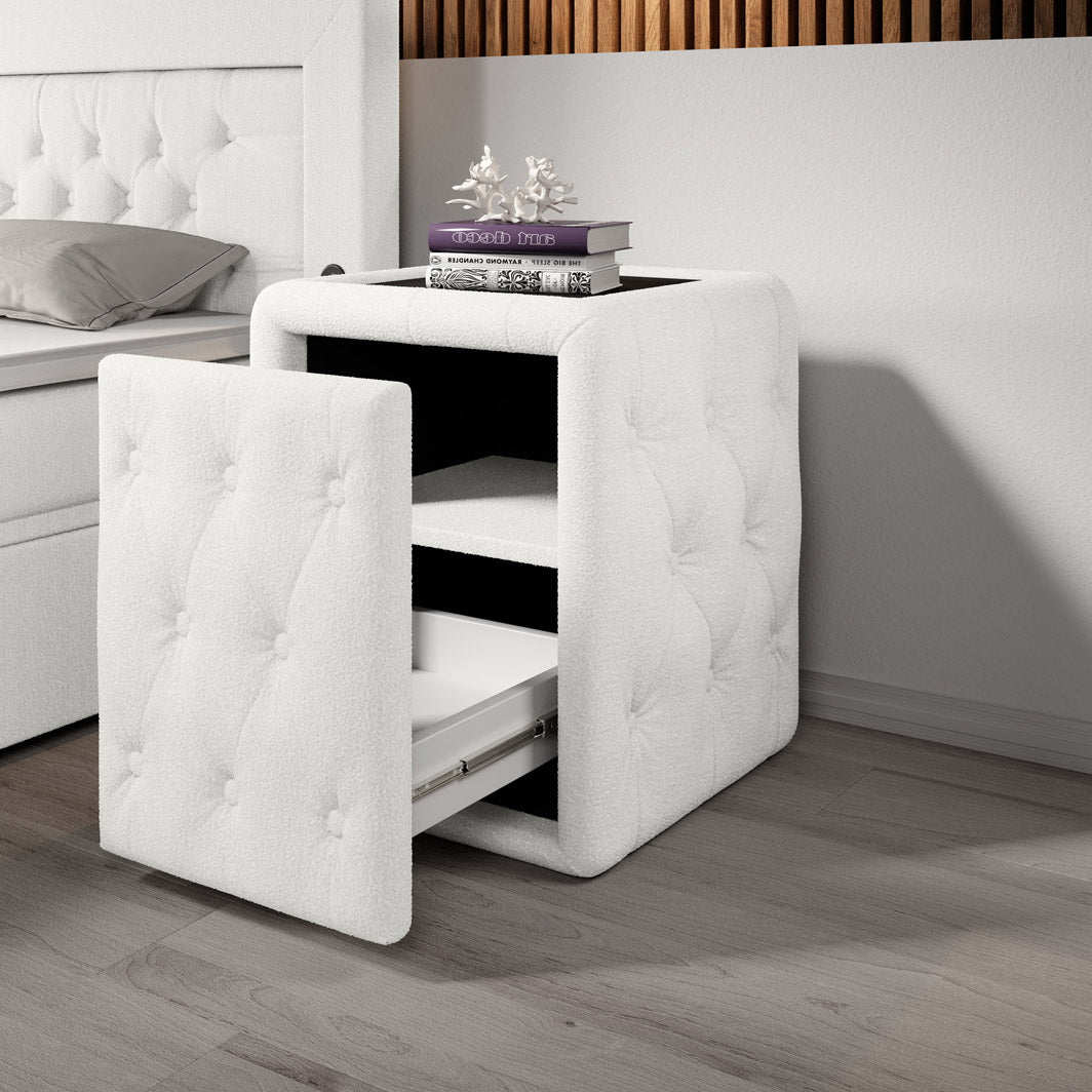 Designer Nachttisch Josy in Bouclé