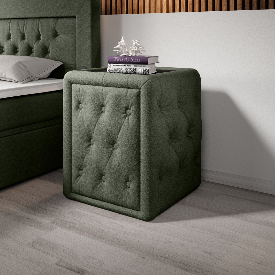 Designer Nachttisch Josy in Bouclé