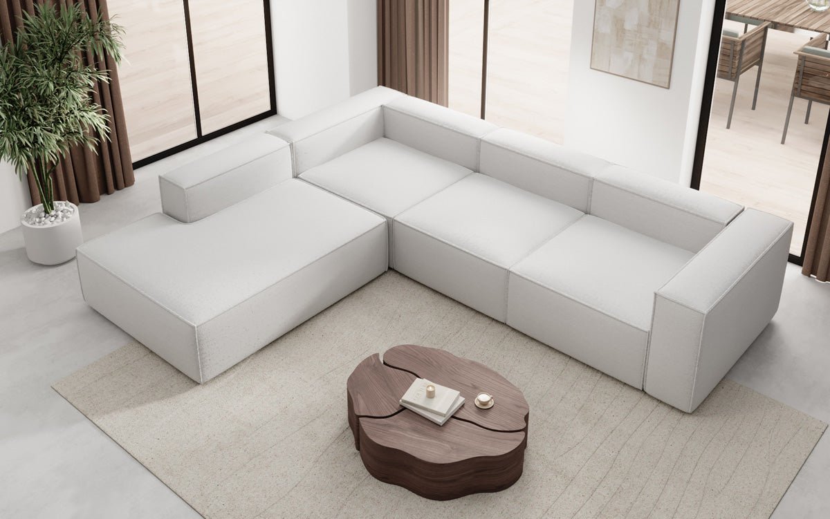 Designer Sofa Lesley L mit langer Ottomane in Bouclé