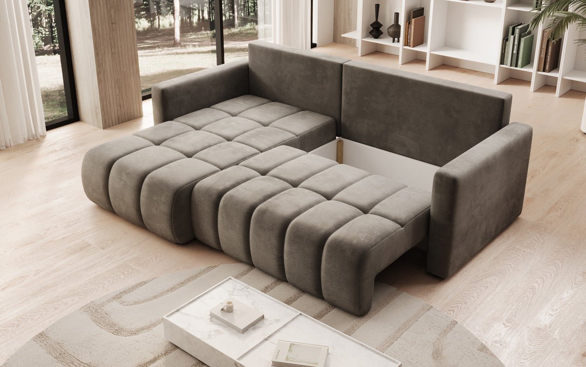Designer Sofa Beatrice L mit Schlaf- und Klappfunktion in Samt