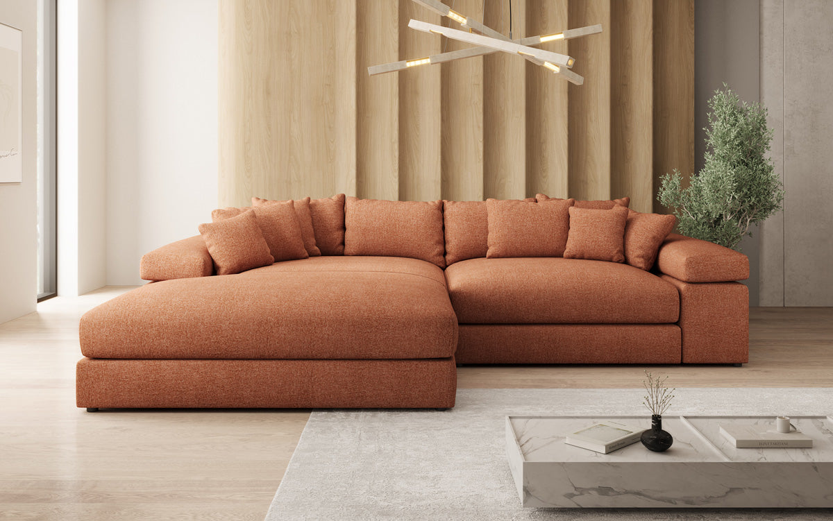 Designer Ecksofa Bernardo mit breiter Ottomane in Strukturstoff