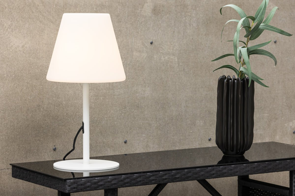 Outdoor-Tischlampe „Pora“ – wetterfest für Balkon & Outdoor-Bereich