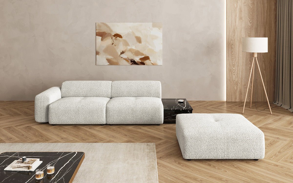 Canapé design Calm 3 places avec pouf d'appoint et table d'appoint en Bouclé