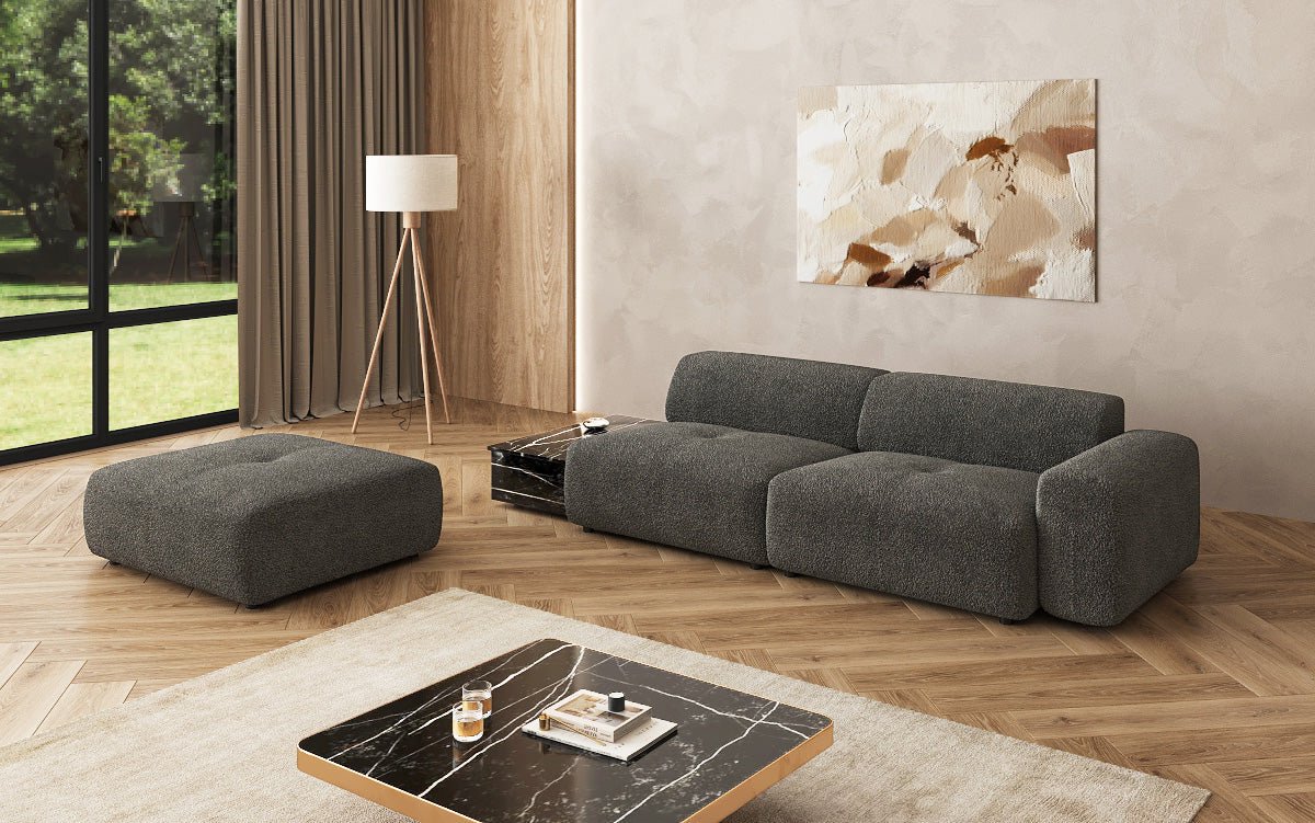 Canapé design Calm 3 places avec pouf d'appoint et table d'appoint en Bouclé