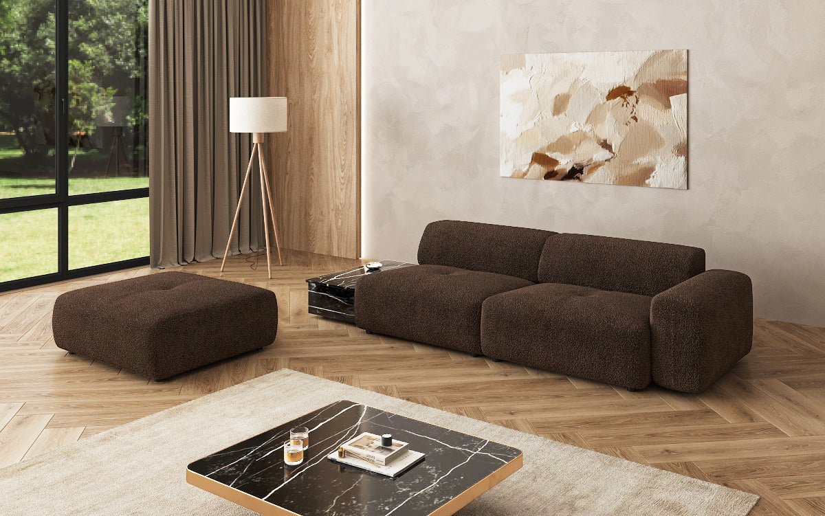 Canapé design Calm 3 places avec pouf d'appoint et table d'appoint en Bouclé