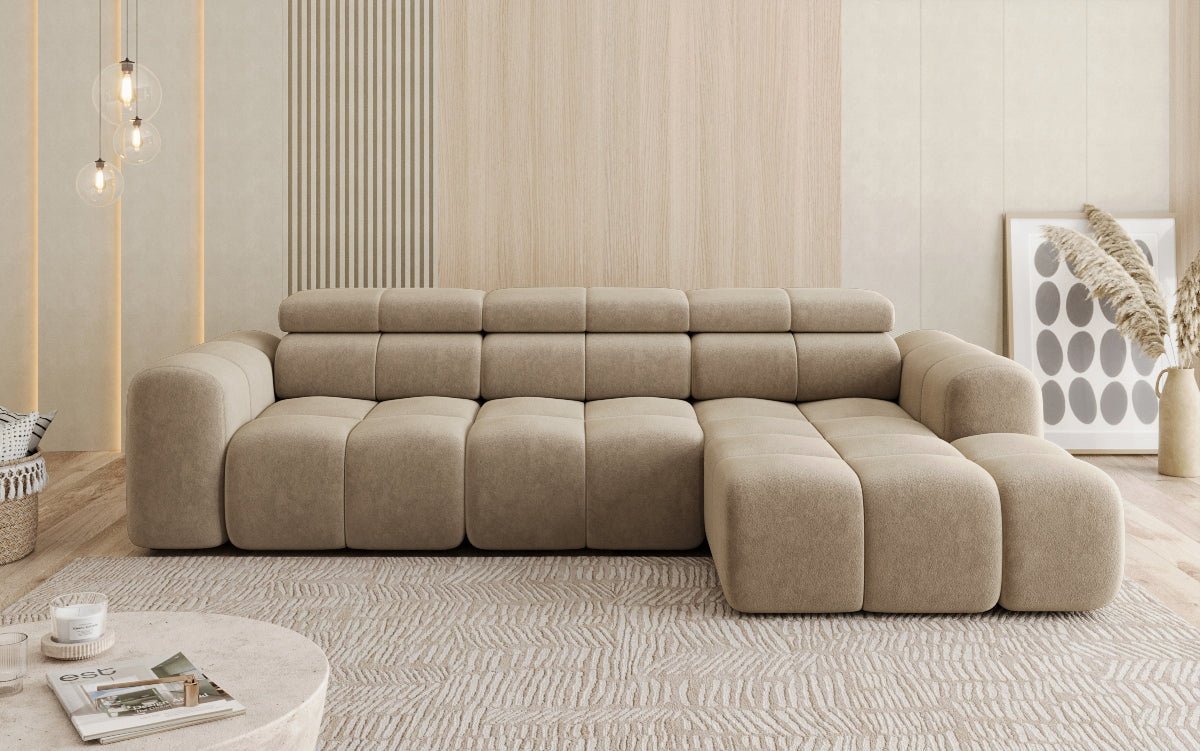 Designersofa Mia L met elektrische zitverlenging in Chenille