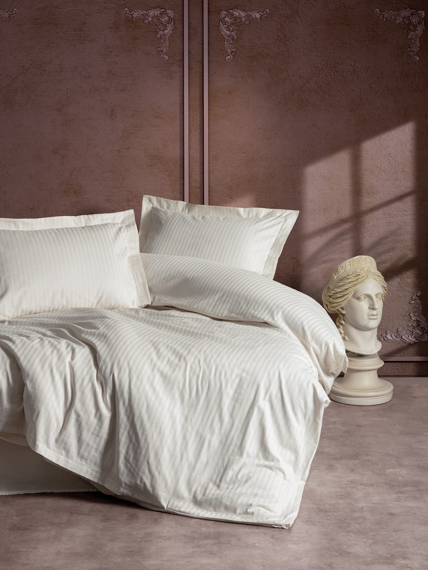 Premium Satijnen Beddengoedset Streep Beige