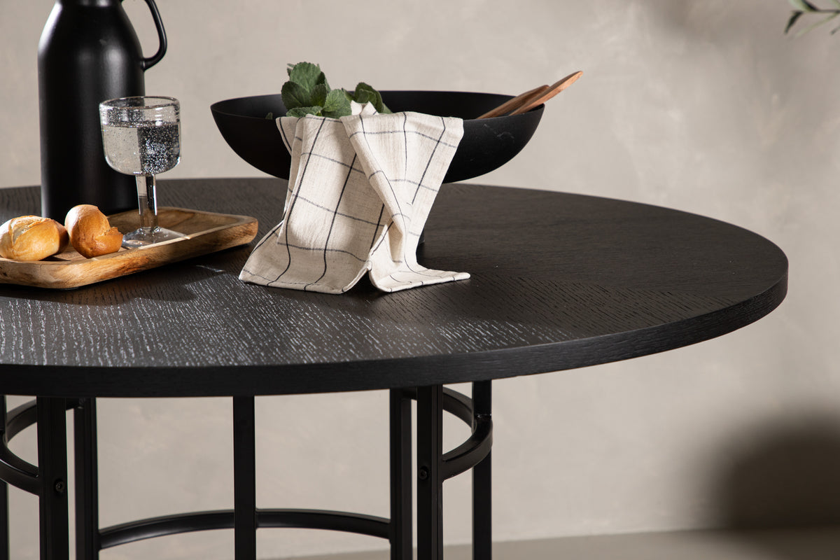 Table à manger Orana - au design rond, inspiré du style scandinave