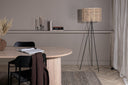 Vloerlamp Diana – Zwart frame met rotan lampenkap