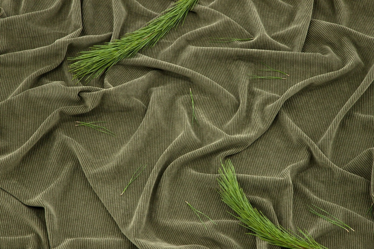 Gordijnenset Verta – met Mehrband-System in Beige & mosgroen