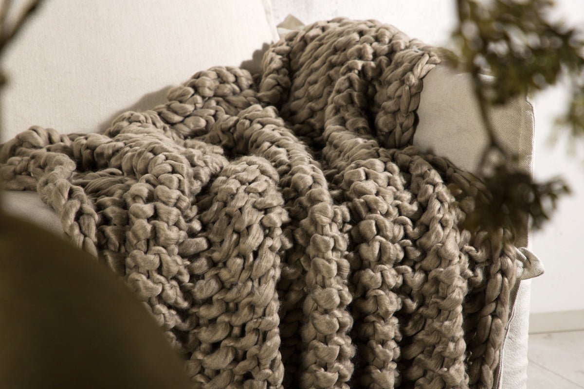 Tagesdecke Velano – zacht-aanvoelende woondeken (170×130 cm)