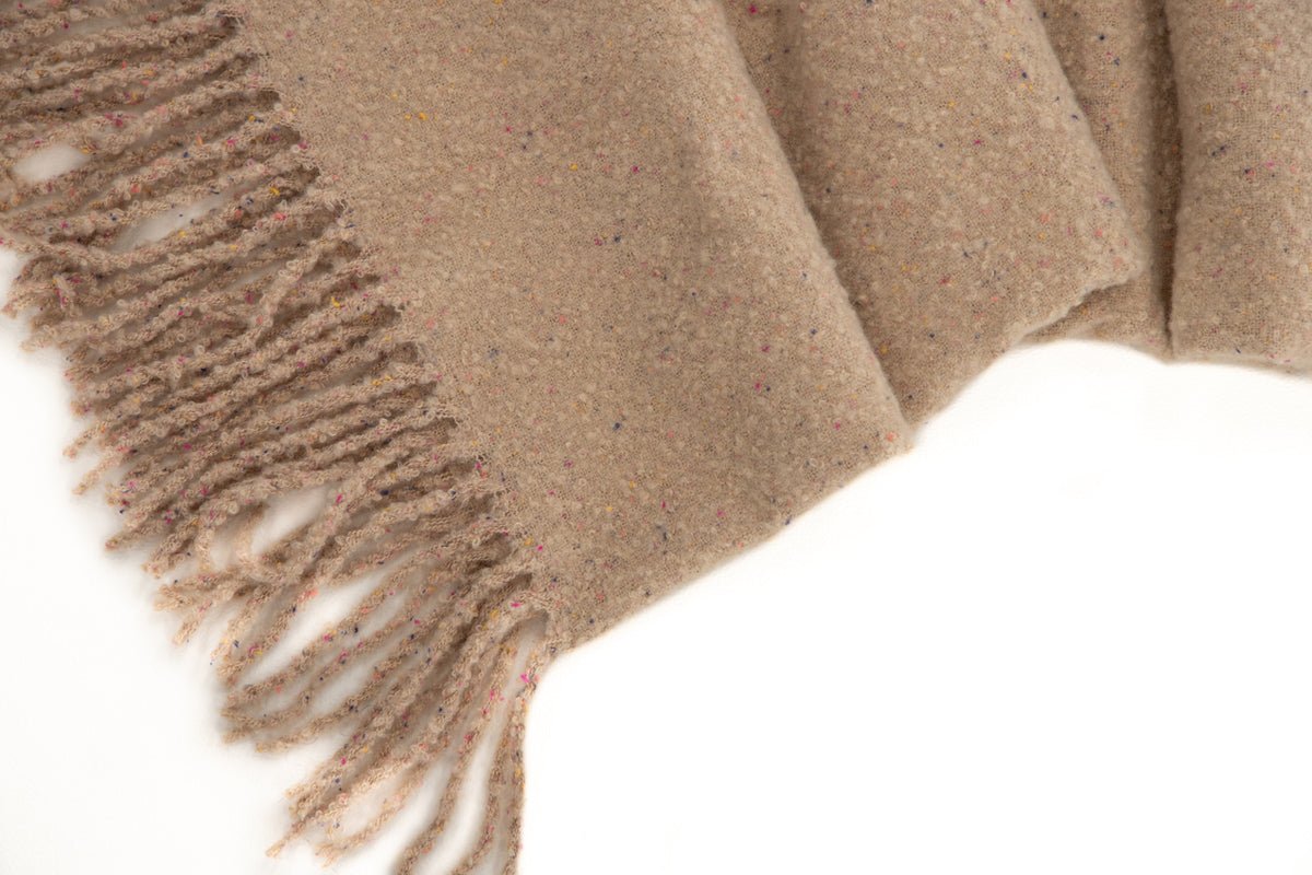 Tagesdecke Malin Beige – 170×130 cm met franjes & melering