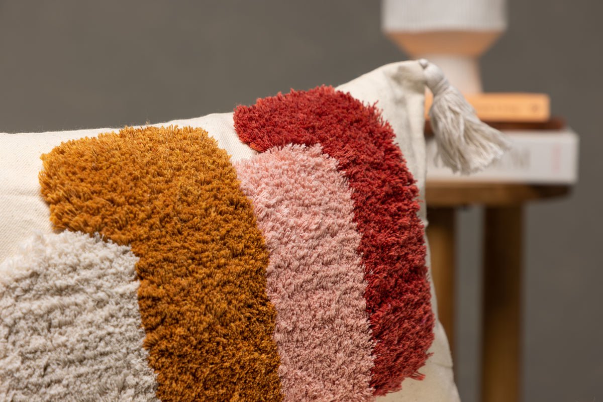 Kussenhoes Vibe - 50x30 cm in Wit met kleurrijk patroon