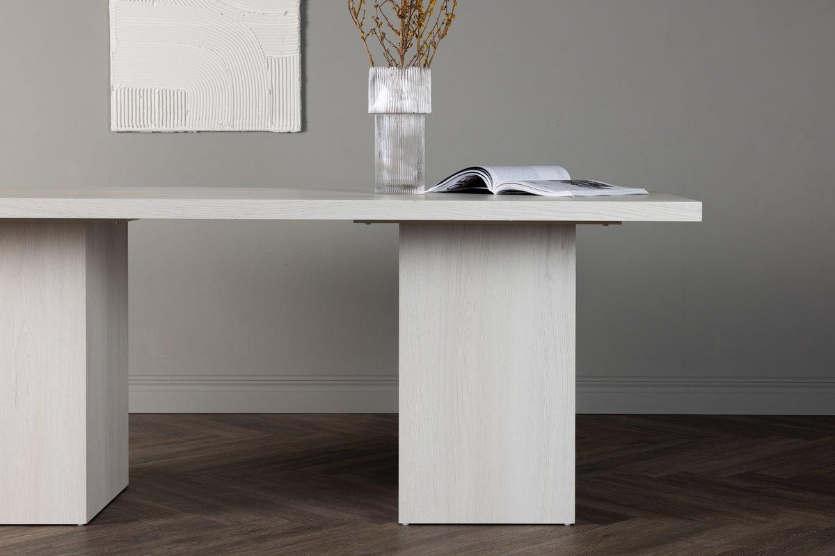 Eettafel Marama - in Scandinavisch, helder en minimalistisch design
