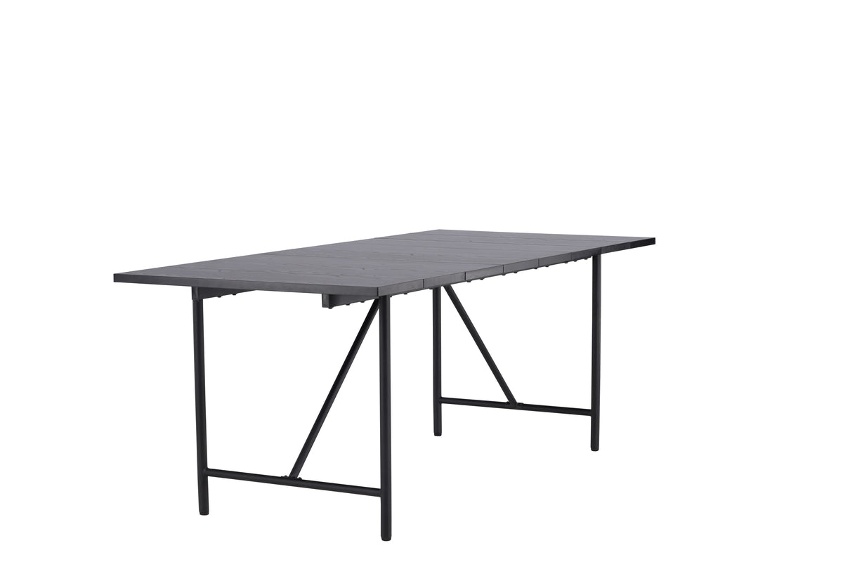 Eettafel Sorai - combineert strakke lijnen met moderne elegantie