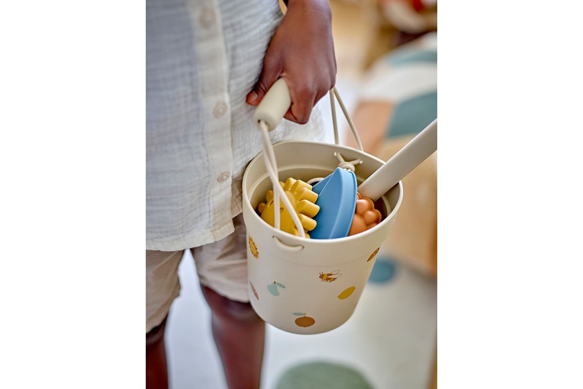 Strand- & Sandspielzeug-Set „Milo“ – Naturfarbenes Silikon