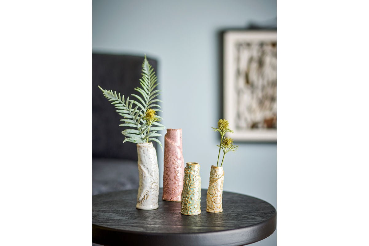 Vaas „Tavik“ – steengoed met reactieve glazuur (set van 4)