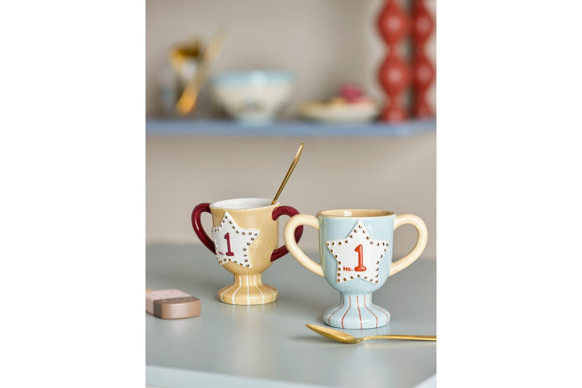 Kinder Becher Xander - 2er Set Kinderbecher in Pokalform mit Sternmotiv