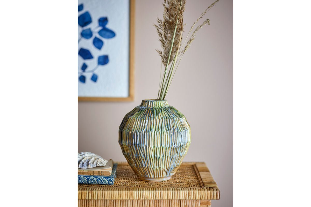 Vaas „Kunterbunt“ – van steengoed