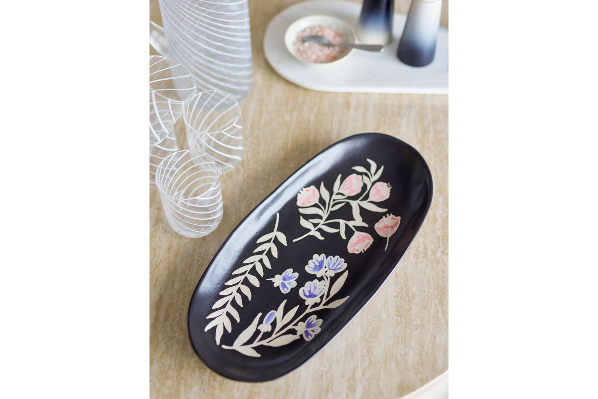 Serveerschaal Maribel – Geperst bloemmotief in kleurrijke natuurtinten