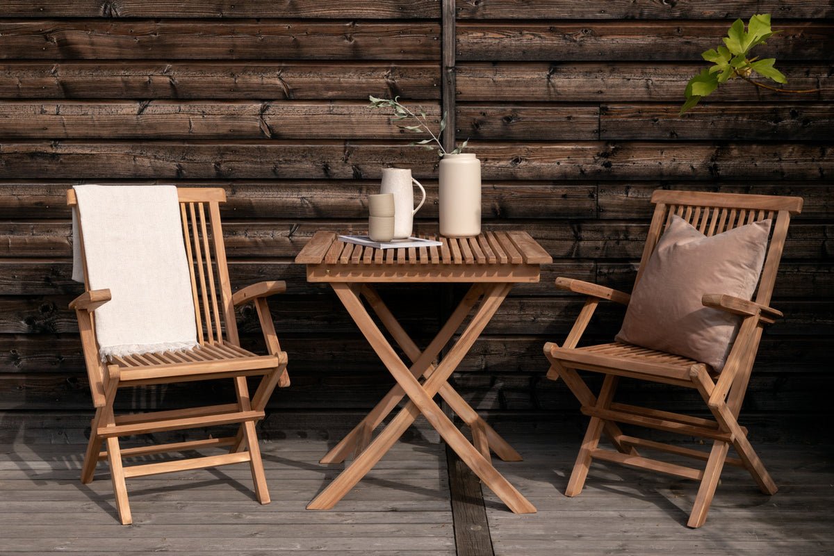 Gartentisch Taneva - ein klappbarer Tisch aus hochwertigem Teakholz