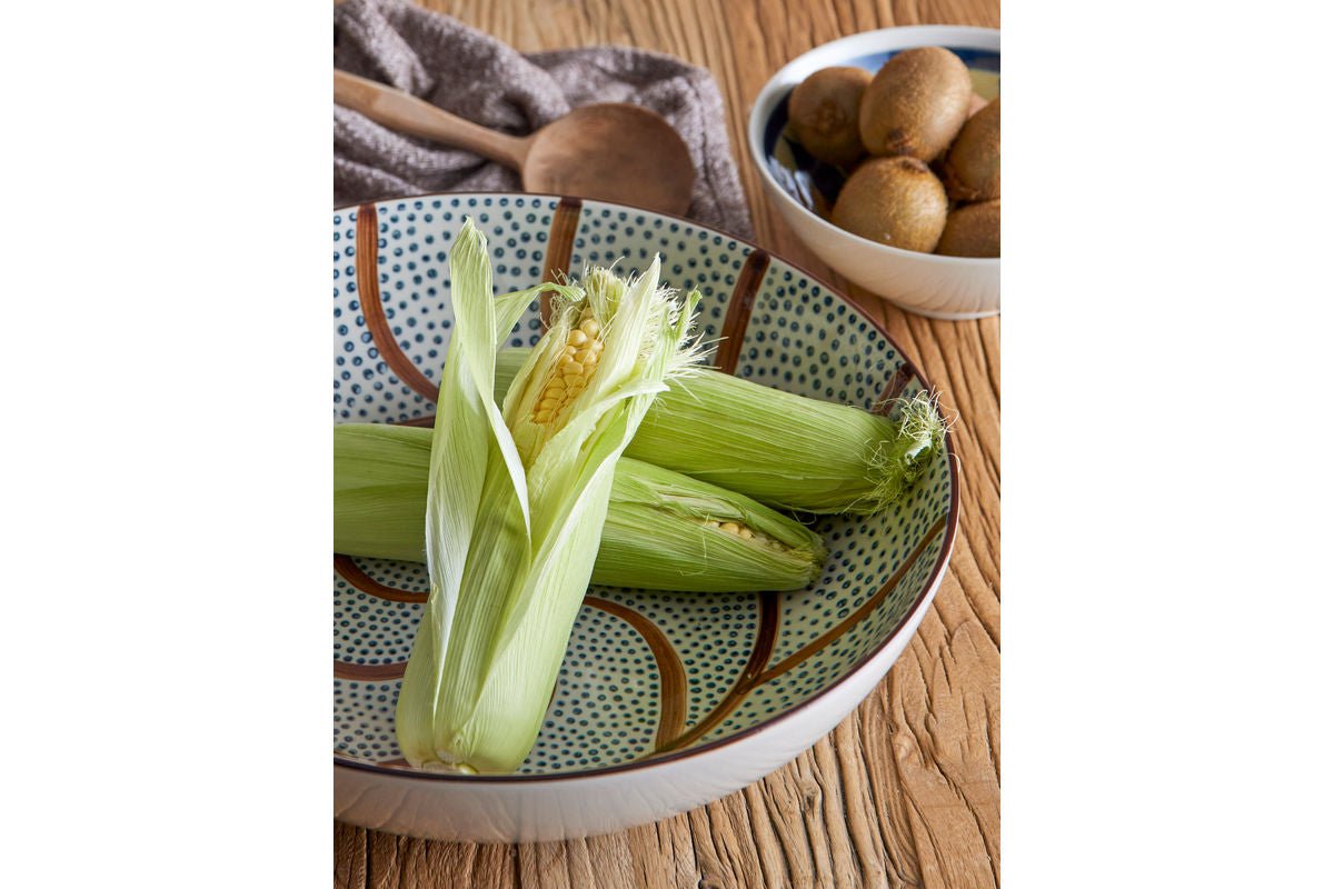 Schaal Riona – steengoed met handgeschilderd patroon