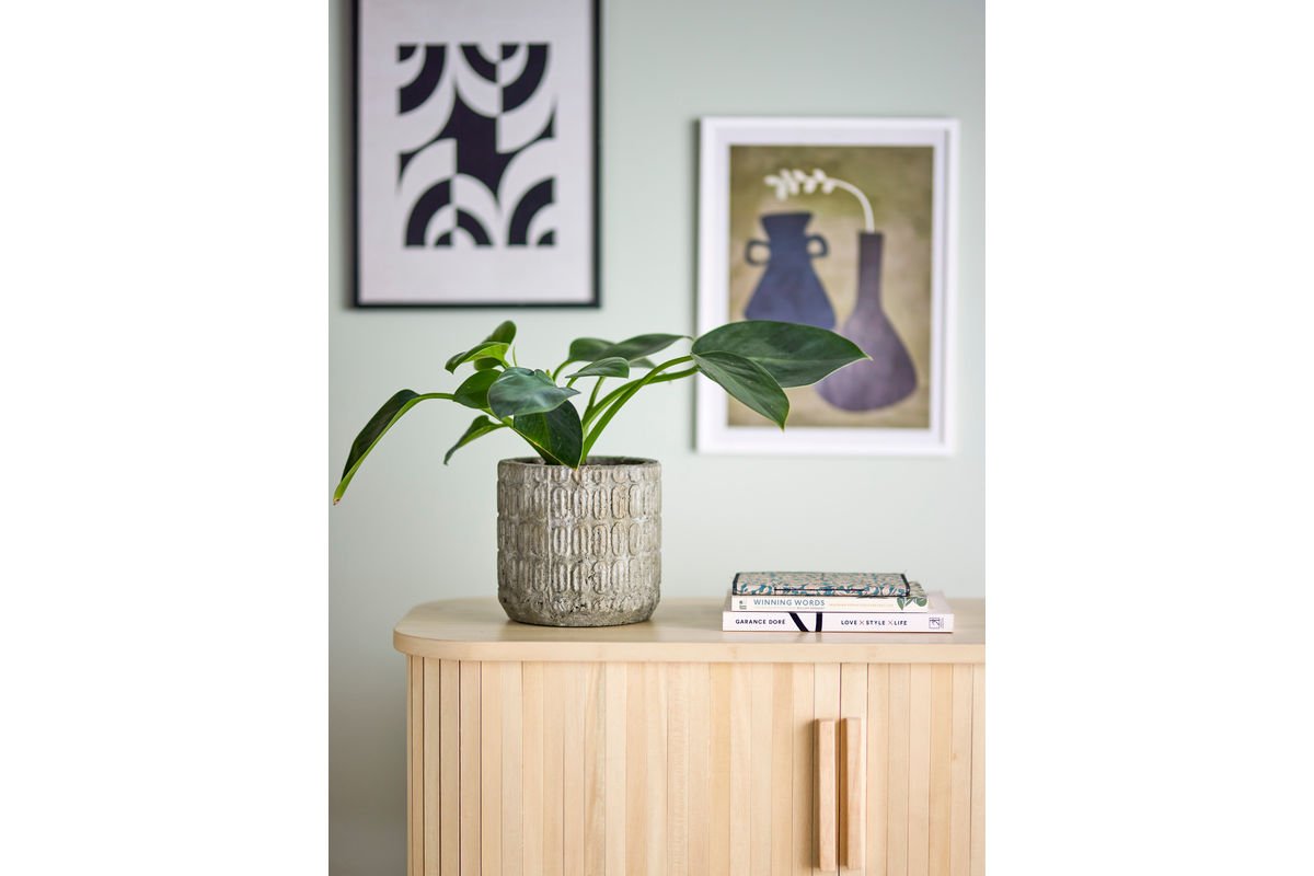 Pot de fleurs décoratif Arvik – Design en ciment embossé en gris