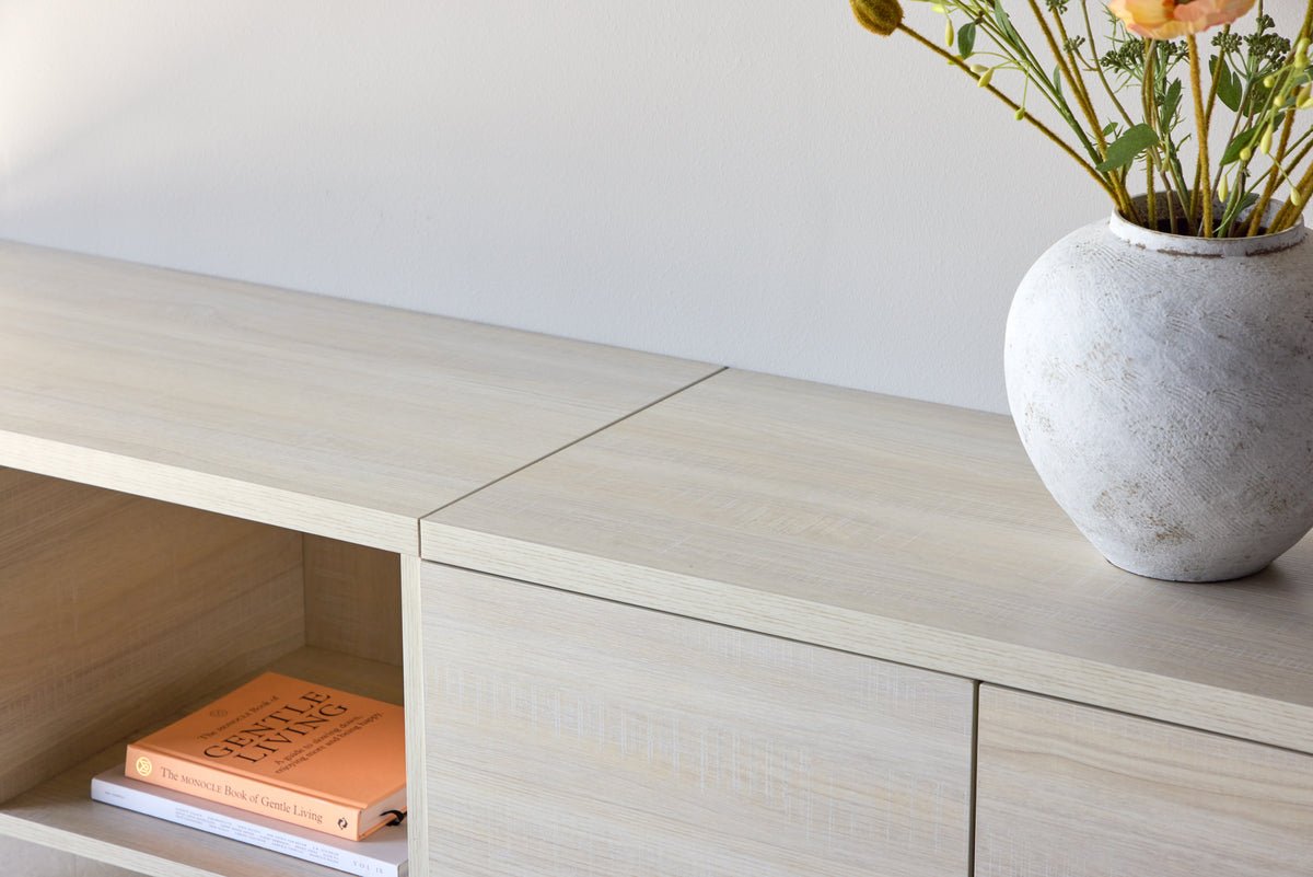 TV-Lowboard Skagen Whitewash – Licht Scandinavisch Ontwerp