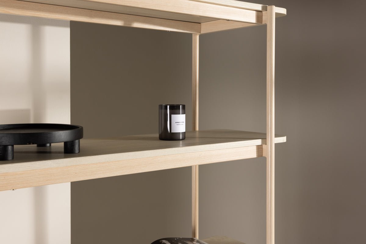 Bijzettafel Alin – in twee kleuren en maten