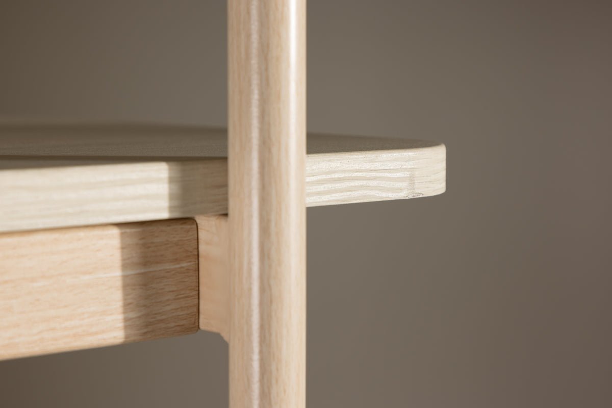 Bijzettafel Alin – in twee kleuren en maten