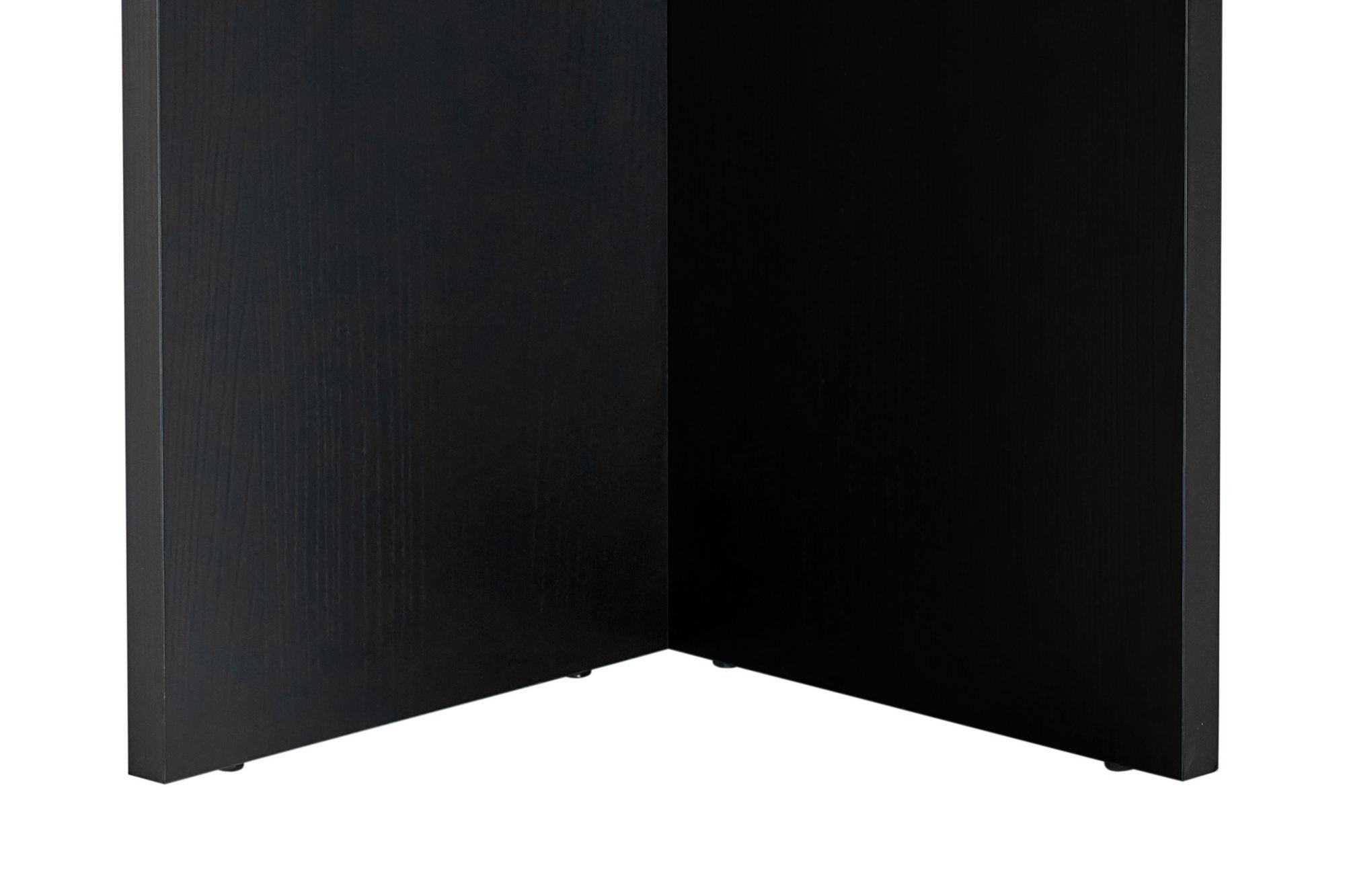 Table à manger Tovino - disponible en 2 couleurs avec coins arrondis