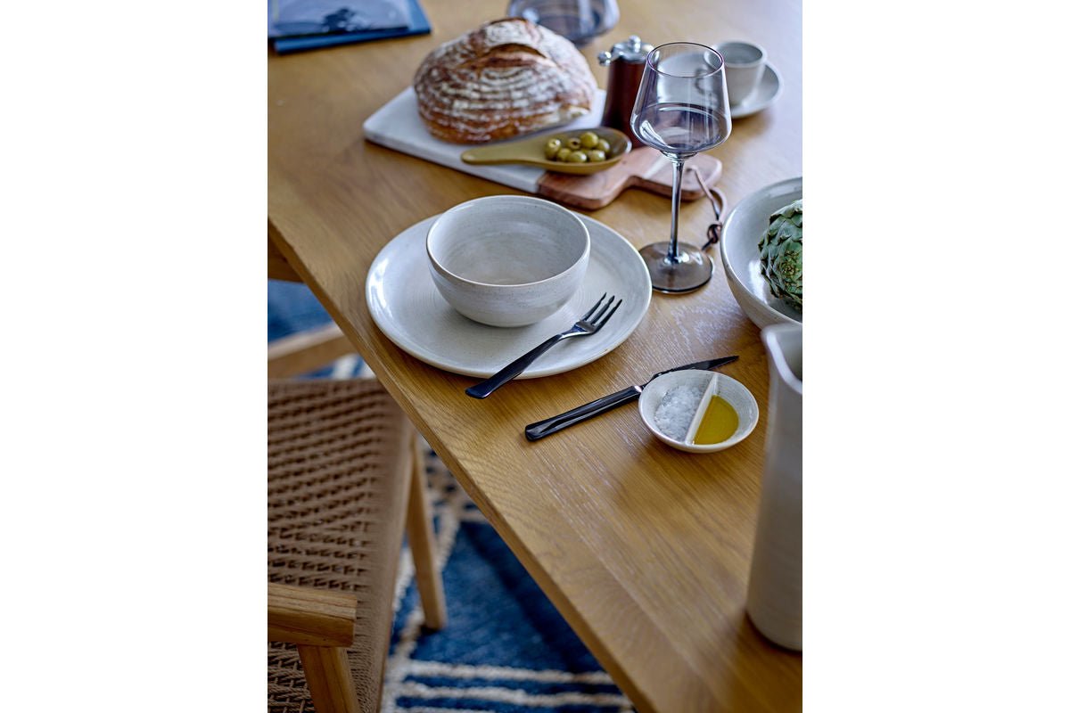 Teller Tovira – gemaakt van steengoed