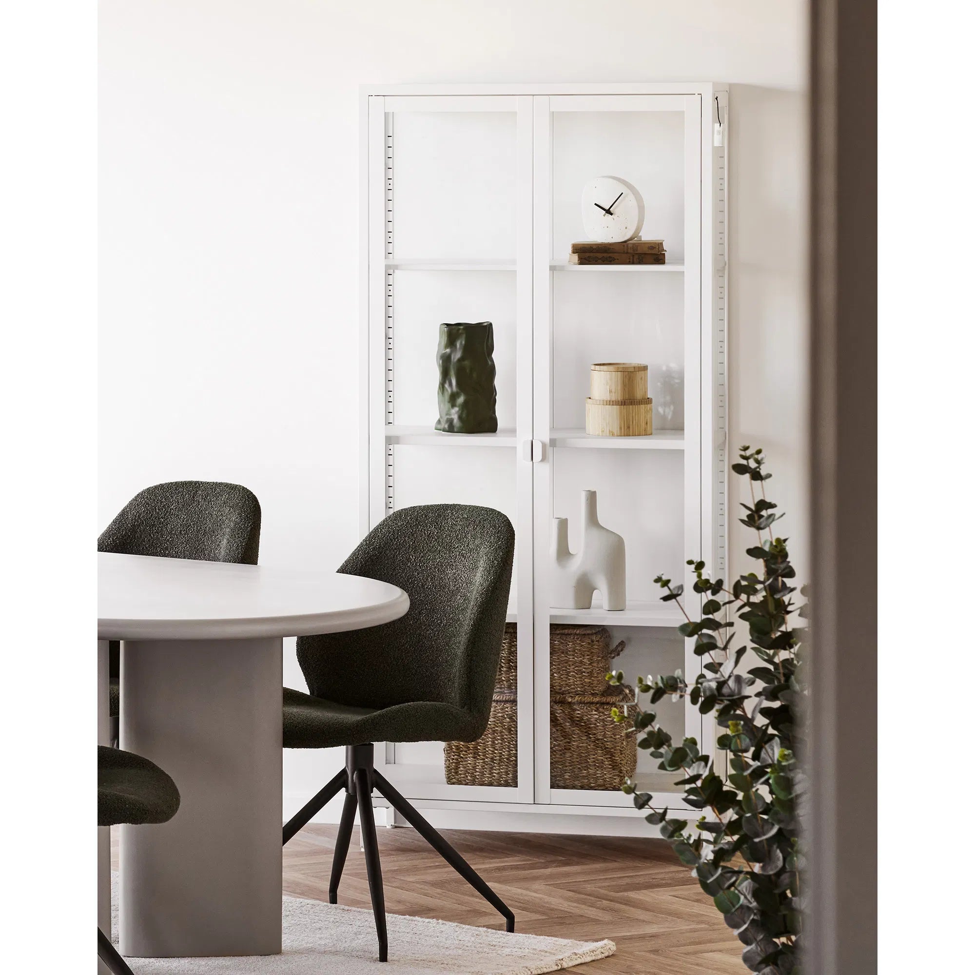 Vaas „Olive Flow“ – keramiek in organische vorm