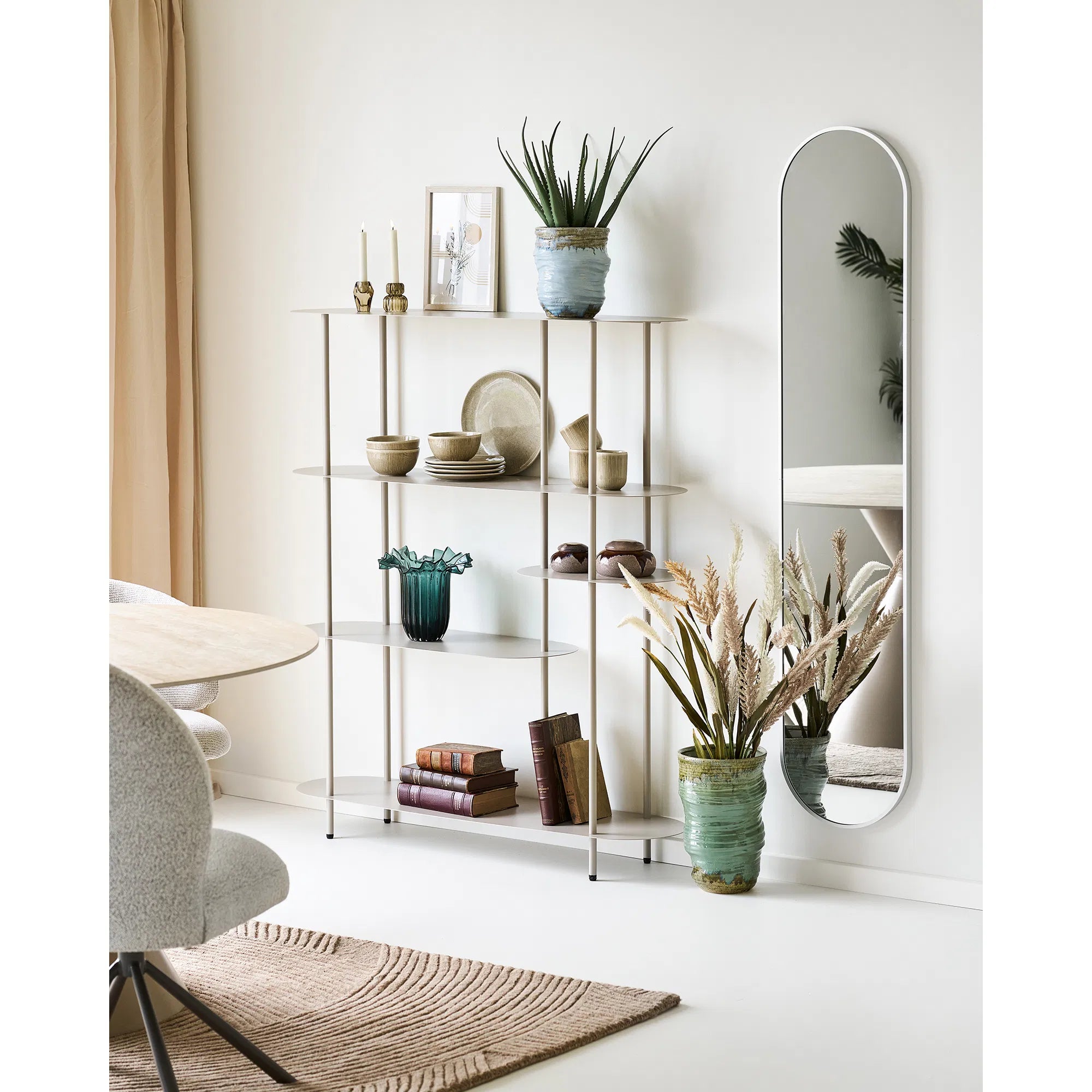 Vaas Bravika - elegante keramieken vaas in lichtblauw