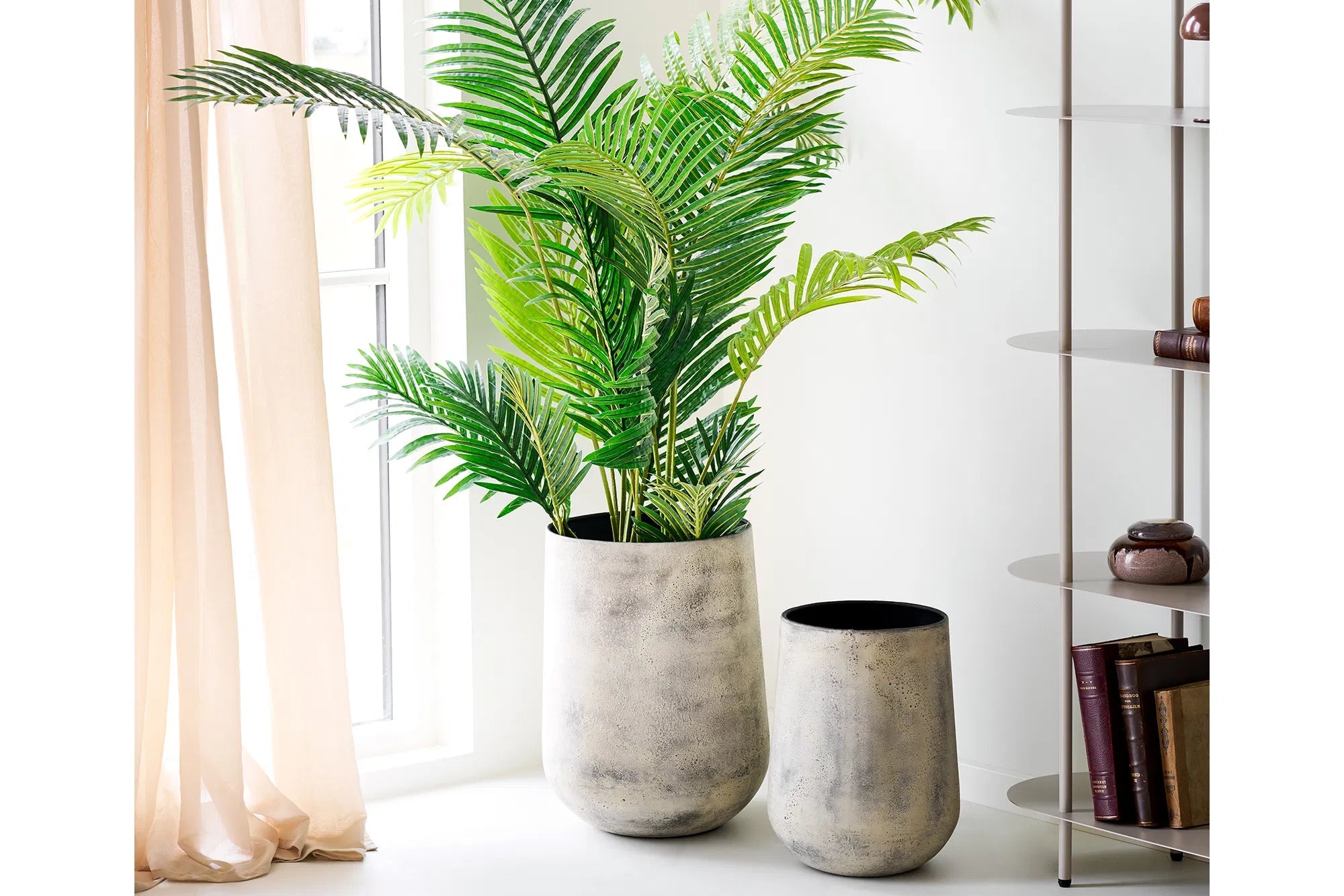 Vaas Narvella - van Metaal in antieke beige look (set van 2)