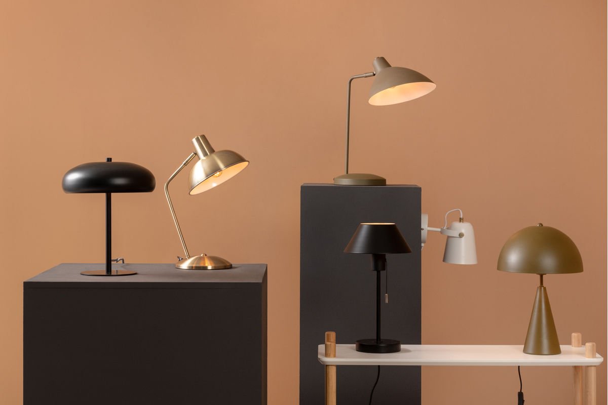 Tischlampe Oldschool - im klassischen Stil - gebürstet
