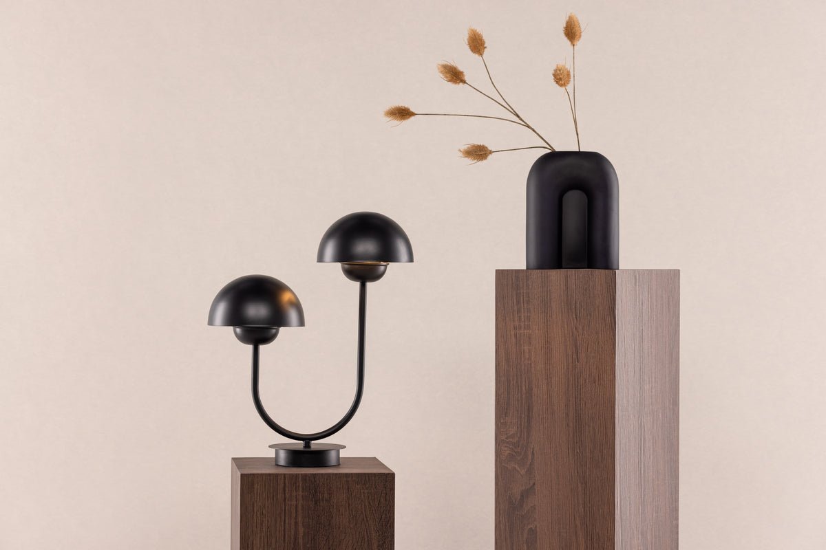 Tafellamp „Noir Duo“ – Elegante zwartstalen lamp met dubbele kap