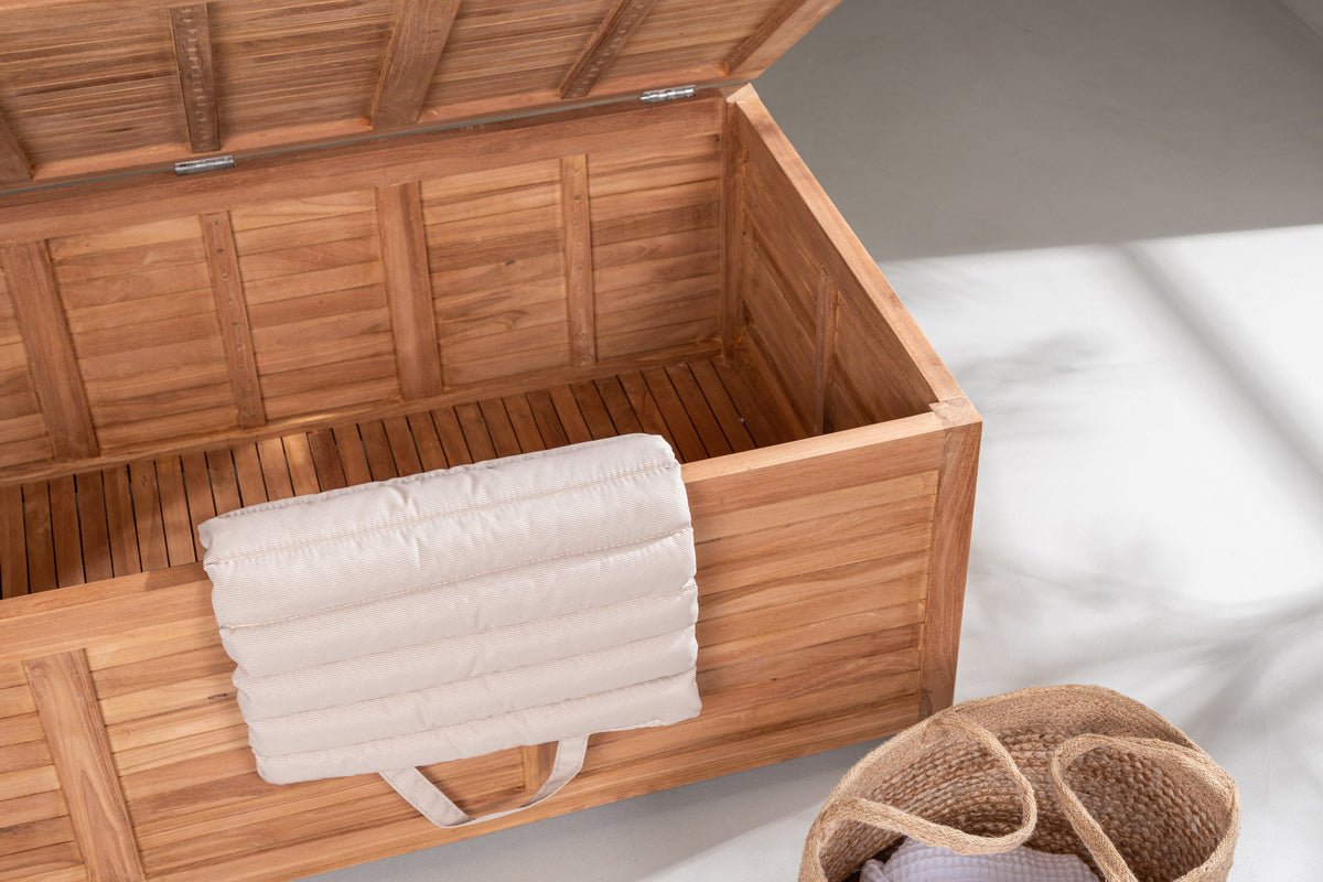 Coffre à coussins de jardin Sorine - 46x130x70 en bois de teck