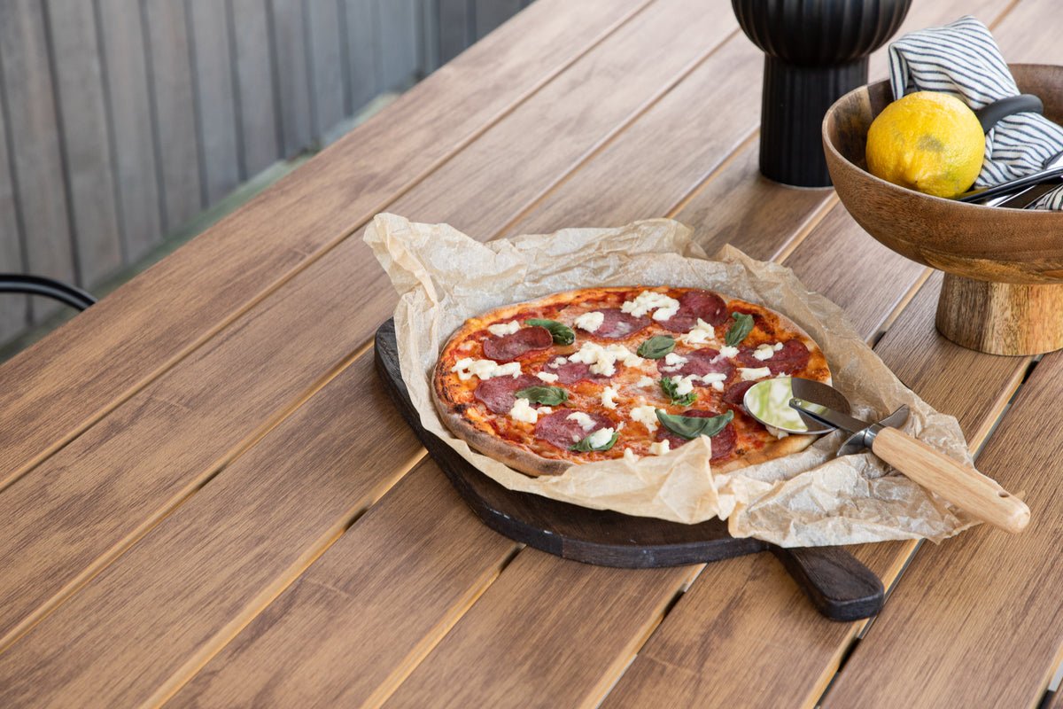 Tuin tafel Tareen - een harmonische combinatie van natuurlijkheid en stabiliteit