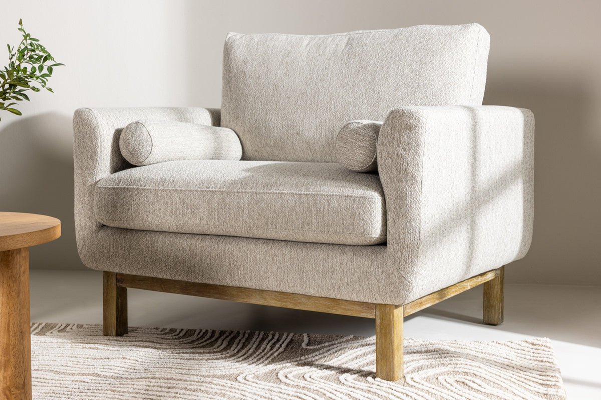 Sessel Living - aus Gummibaumholz mit beigefarbene Polyesterbezug