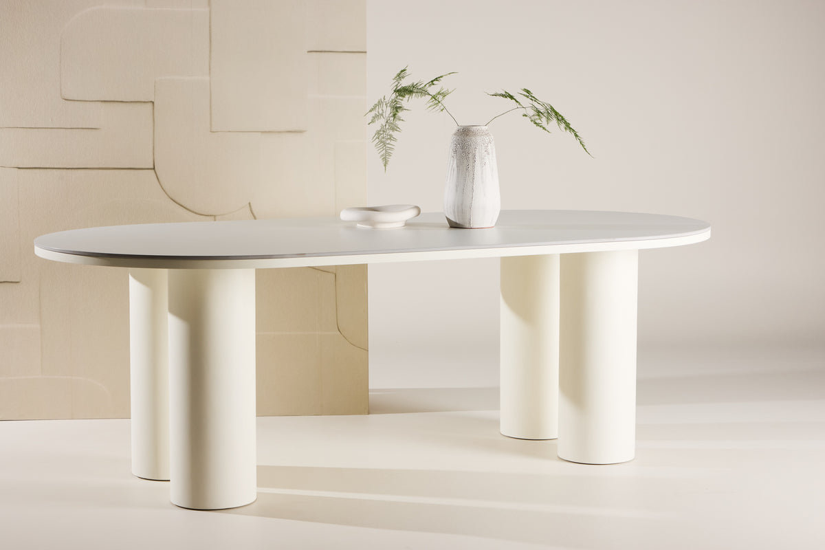 Table à manger Kalani - avec une construction stable au look haut de gamme